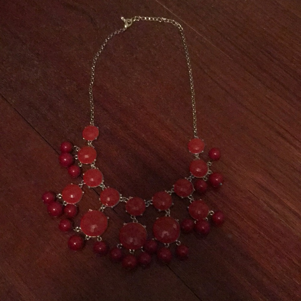 Statement necklace